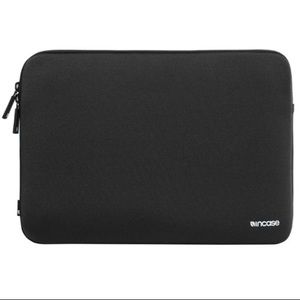 Incase Classic Sleeve for MacBook 13”